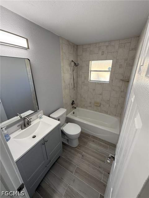 16600 Arbor Ridge Dr, Fort Myers FL - photo 17 of 18