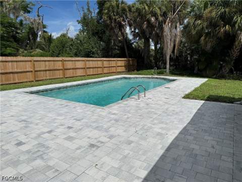 16600 Arbor Ridge Dr, Fort Myers FL - photo 6 of 18