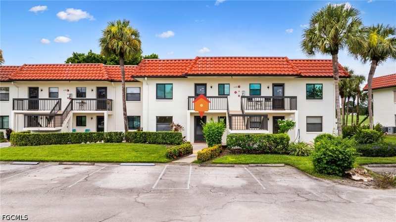 2 bedroom Condominium at 4186 27th Ct SW 105, Fairways At Par Four, Naples — photo 1