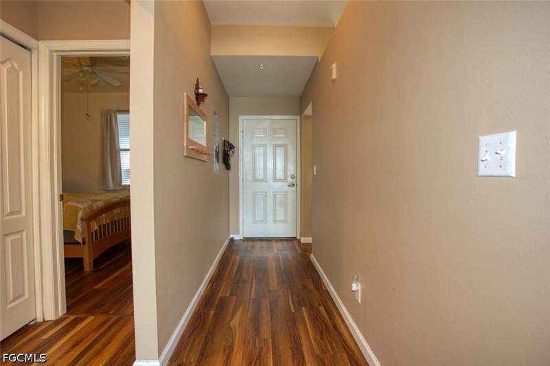 2 bedroom Condominium at 8066 Queen Palm Ln 543, Lakeside Green, Fort Myers — photo 5
