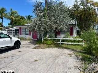 2 bedroom SingleFamilyResidence at 2579 Becca Ave, Weeks Rebecca, Naples — photo 1
