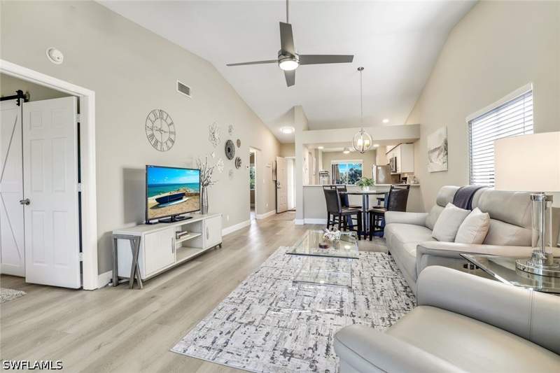 2 bedroom Condominium at 7360 Glenmoor Ln 4301, Country Glen, Naples — photo 3