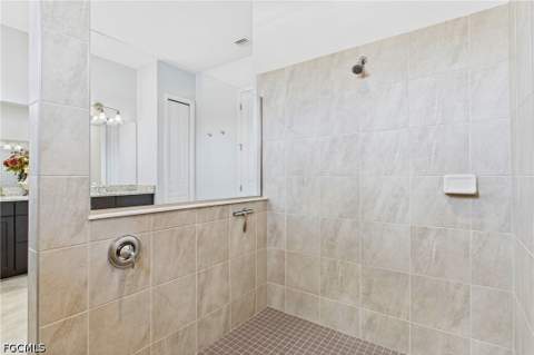 11718 Canopy Loop, Fort Myers FL - photo 19 of 49