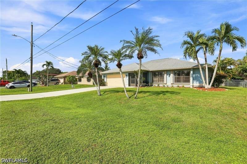 3 bedroom SingleFamilyResidence at 2231 50th St SW, Golden Gate City, Naples — photo 3