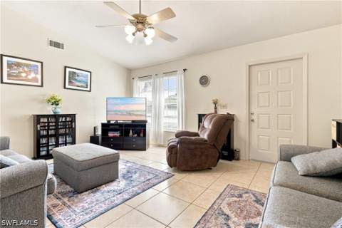 2231 50th St SW, Naples FL - photo 6 of 33