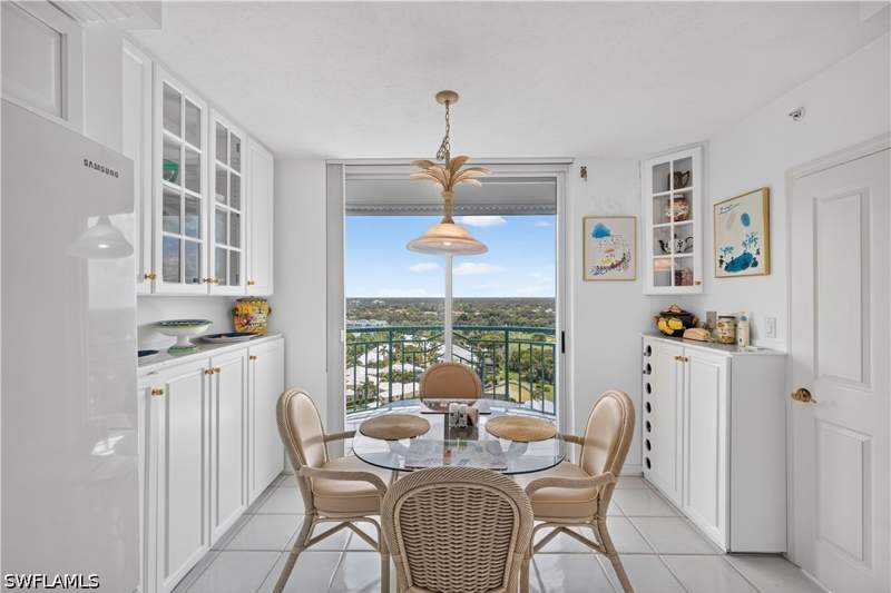 2 bedroom Condominium at 7515 Pelican Bay Blvd 17B, Claridge, Naples — photo 3