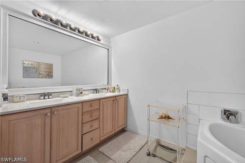 7515 Pelican Bay Blvd 17B, Naples FL - photo 8 of 19