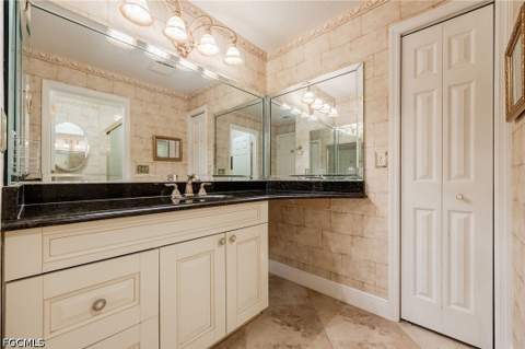 18092 San Carlos Blvd 915, Fort Myers Beach FL - photo 24 of 48