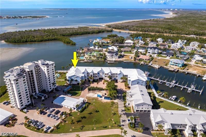 3 bedroom Condominium at 18092 San Carlos Blvd 915, Boardwalk Caper, Fort Myers Beach — photo 3