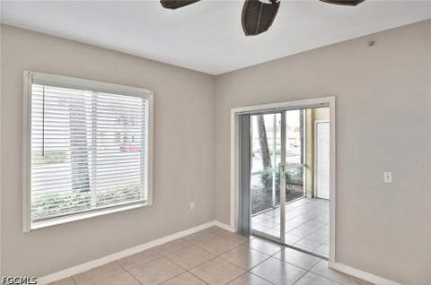 6400 Aragon Way 108, Fort Myers FL - photo 12 of 33