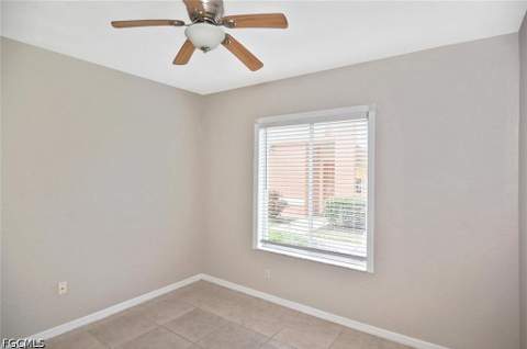 6400 Aragon Way 108, Fort Myers FL - photo 14 of 33