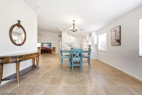7405 Emilia Ln, Naples FL - photo 13 of 33