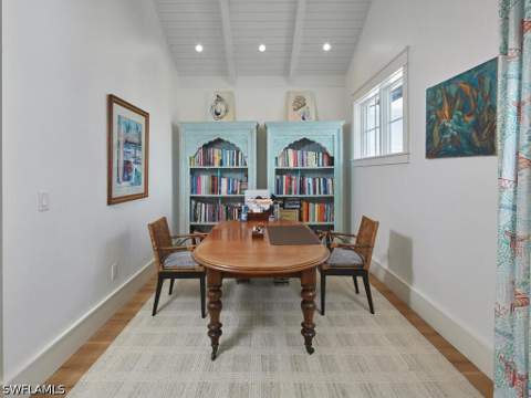 909 10th Ave S, Naples FL - photo 17 of 33