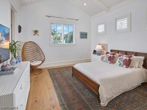 909 10th Ave S, Naples FL - photo 22 of 33