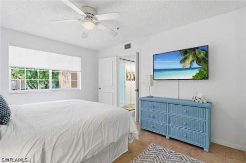 1270 Wildwood Lakes Blvd 208, Naples FL - photo 18 of 37