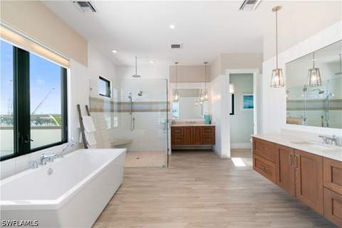 160 Little Carlos Ln, Fort Myers Beach FL - photo 18 of 40