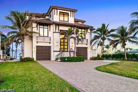 160 Little Carlos Ln, Fort Myers Beach FL - photo 7 of 40
