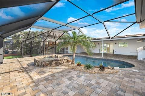 22 Palmview Blvd, Fort Myers Beach FL - photo 12 of 49