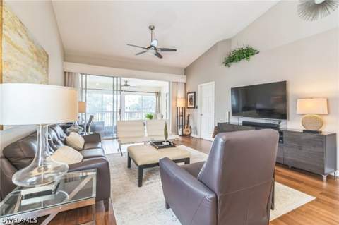 752 Wiggins Lake Dr 201, Naples FL - photo 6 of 38