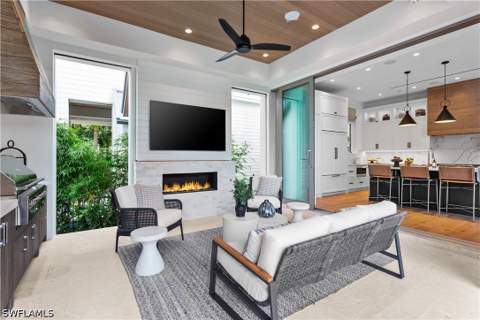 835 11th Ave S, Naples FL - photo 13 of 31