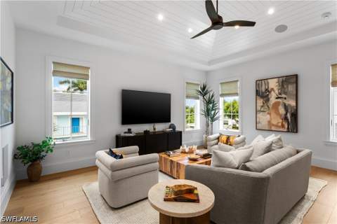 835 11th Ave S, Naples FL - photo 24 of 31
