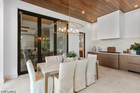 774 S Golf Dr, Naples FL - photo 13 of 47