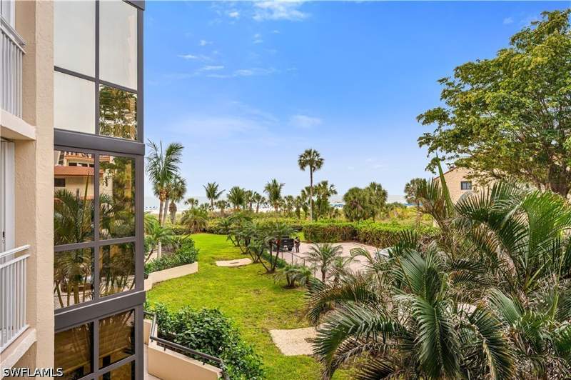 2 bedroom Condominium at 520 S Collier Blvd 206, Chalet Of San Marco, Marco Island — photo 4