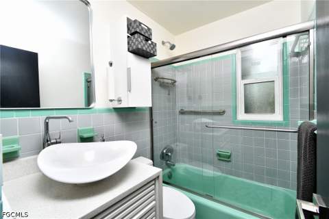 1640 Oakley Ave, Fort Myers FL - photo 18 of 42