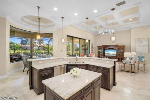 6482 Carema Ln, Naples FL - photo 13 of 46