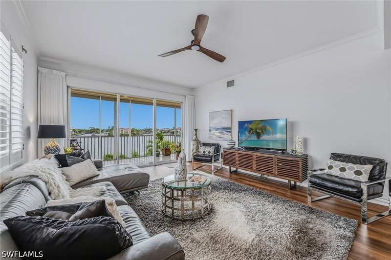 3 bedroom Condominium at 9566 Gulf Shore Dr 201, Manatee, Naples — photo 1