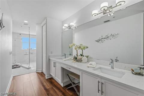 9566 Gulf Shore Dr 201, Naples FL - photo 12 of 33