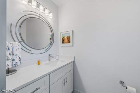 9566 Gulf Shore Dr 201, Naples FL - photo 15 of 33