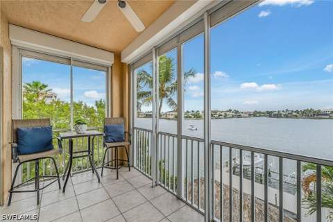 9566 Gulf Shore Dr 201, Naples FL - photo 22 of 33