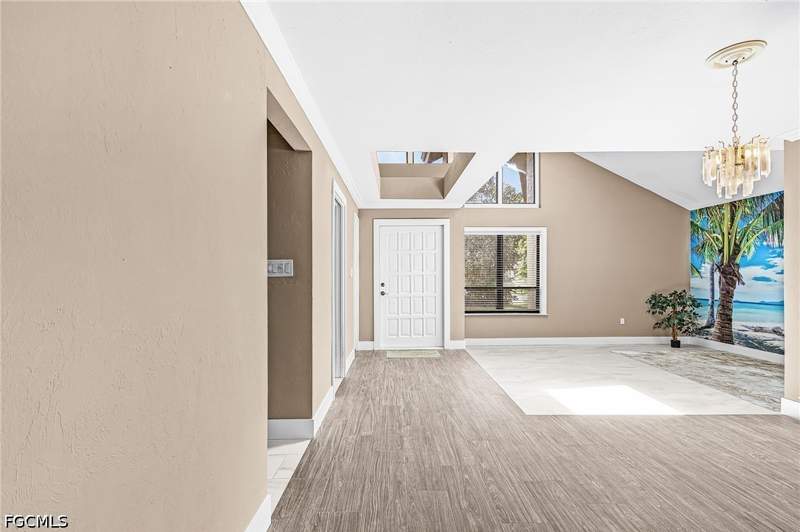3 bedroom SingleFamilyResidence at 12538 Barrington Ct, McGregor Woods, Fort Myers — photo 5