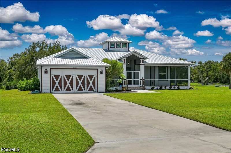 3 bedroom SingleFamilyResidence at 18111 Riverchase Ct, Riverwind Cove, Alva — photo 1