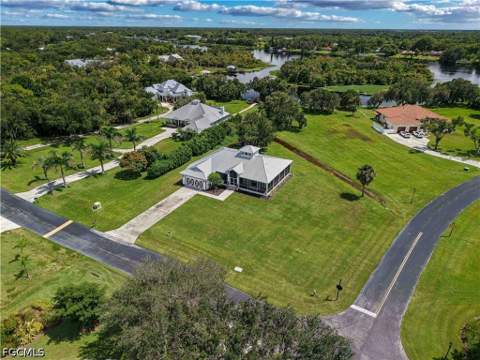 18111 Riverchase Ct, Alva FL - photo 23 of 35