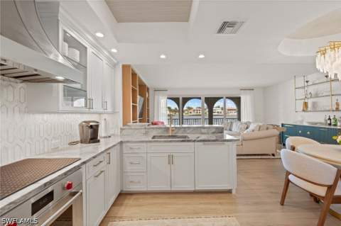 4000 Gulf Shore Blvd N 1500, Naples FL - photo 17 of 50