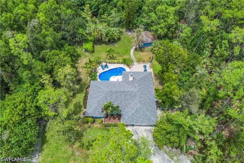 3 bedroom SingleFamilyResidence at 6061 Golden Oaks Ln, Oakes Estates, Naples — photo 1