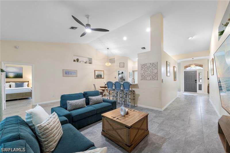 3 bedroom SingleFamilyResidence at 1896 Piccadilly Circus, Crown Pointe East, Naples — photo 4