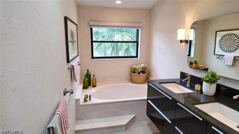 27105 Oakwood Lake Dr, Bonita Springs FL - photo 15 of 46