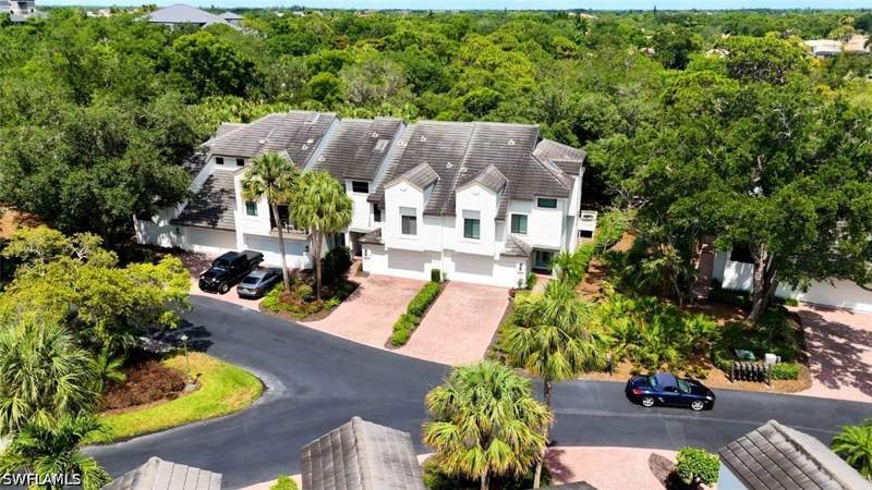 3 bedroom Attached at 27105 Oakwood Lake Dr, Oakwood Villas, Bonita Springs — photo 3