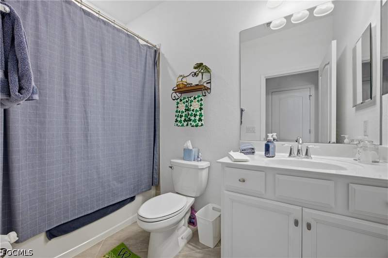 4 bedroom SingleFamilyResidence at 11279 Shady Lake Run, Arborwood Preserve, Fort Myers — photo 4
