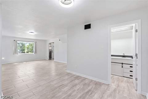 15636 Light Blue Cir, Fort Myers FL - photo 17 of 50