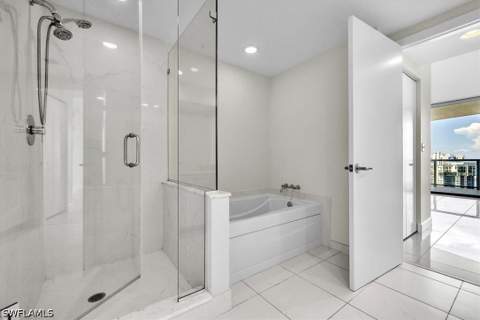 3000 Oasis Grand Blvd 2802, Fort Myers FL - photo 22 of 49
