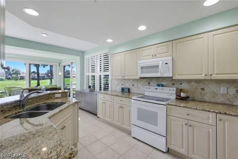 25276 Pelican Creek Cir 102, Bonita Springs FL - photo 9 of 45