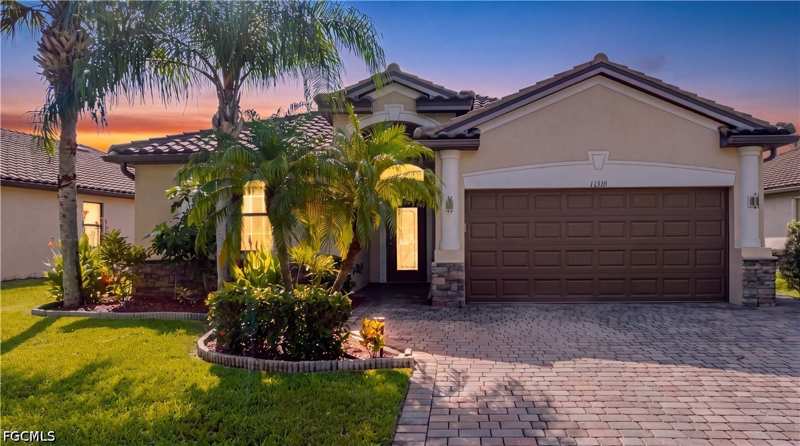 4 bedroom SingleFamilyResidence at 11318 Red Bluff Ln, Reflection Isles, Fort Myers — photo 1