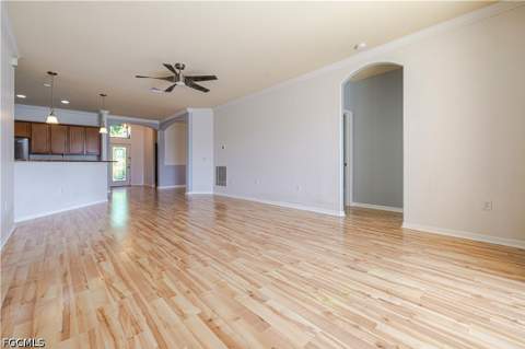 11318 Red Bluff Ln, Fort Myers FL - photo 7 of 41