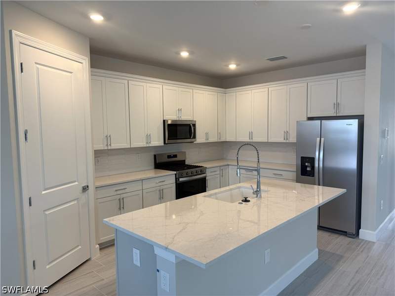 3 bedroom SingleFamilyResidence at 7133 Del Webb Oak Creek Blvd, Del Webb Oak Creek, North Fort Myers — photo 3