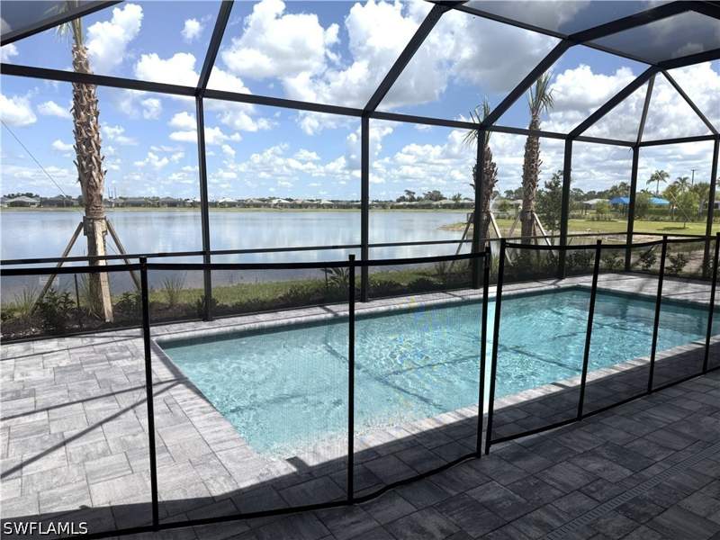 3 bedroom SingleFamilyResidence at 7133 Del Webb Oak Creek Blvd, Del Webb Oak Creek, North Fort Myers — photo 5