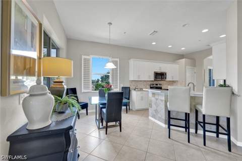 8723 Coastline Ct 202, Naples FL - photo 12 of 39